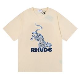 Rhude Shirt Mens T-shirts Painted Design Womens Rhude Designers for Men Tops Letter Polo Tshirt Essentialsweatshirts Clothing Short Sleeved Tshirt 1161