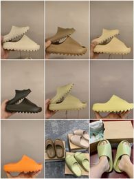 2023 Designer Slippers Sandals Men Women slider Vermillion Mineral Blue Onyx Pure Slide Slipper sliders Ochre Bone Resin Clog Desert Ararat runr slides shoe Eur 36-45