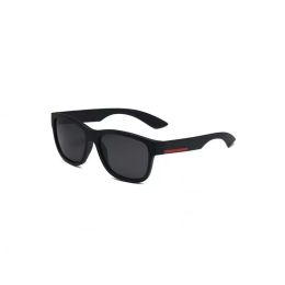 4-color high-quality fashion accessories temperament designer men and women UV400 radiation sunglasses, goggles