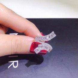 Cluster Rings Unique Irregular Silver Colour Ring For Women Geometric Trapezoid Zircon Personality Luxury Proposa LWedding Party Jewellery