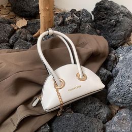 Evening Bags Luxury Designer Brand Women's Shoulder Bag Leather Chain Alphabet Decoration Shell Zipper Fashion Ladies Crossbody Casual