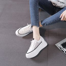 Fashion Sports shoe new Women Casual Shoes White Sneakers ManTrainer Summer Hollow Inner Heightening Sneakers 19