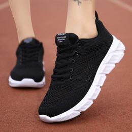Designer women spring breathable running shoes black purple black rose red womens outdoor sports sneakers Color130