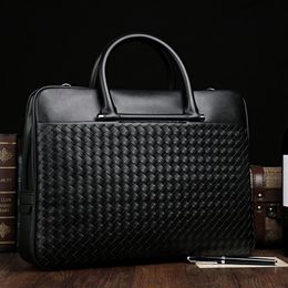 Briefcases Luxury Weave Cow Genuine Leather Business Men's Briefcase Male Shoulder Bag Men Messenger Laptop Computer BagBriefcases