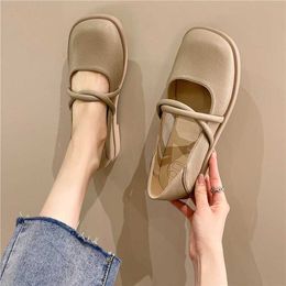 Dress Shoes 2022 Fashion Ladies Square Toe Casual Women Sneakers Flat Shoes Comfortable Modis Summer High Heels Dress New Flat Shoes L230302