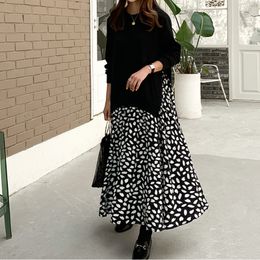 Casual Dresses Autumn Women Plus Size 5XL Ladies Vestidos Long Sleeve TShirt Patchwork Cotton Print Robe Fake Two Piece 230301