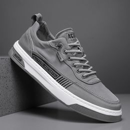 2023 uomo donna scarpe da corsa verde nero grigio Aumenta comode scarpe da ginnastica da uomo sneakers da esterno taglia 39-44 color33