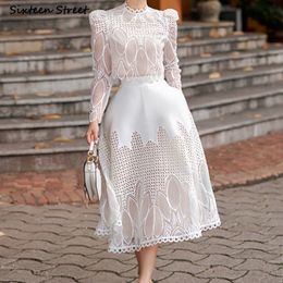 Women s Two Piece Pants White Lace 2 Set 2023 Vintage Embroidery Flower Tops High Waisted Skirts Ladies Party Elegant Design Skirt 230302