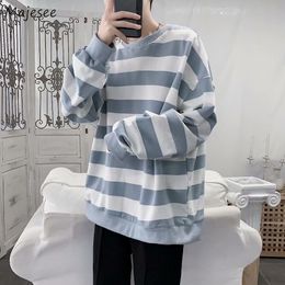 Men s T Shirts Striped Long Sleeve T shirts Men Couples Simple Streetwear Autumn Fashion Tees Male Casual Retro Harajuku Tops Chic Hipster 230302