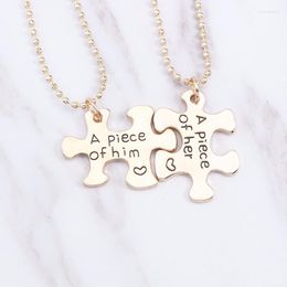 Pendant Necklaces 2 Pcs/Set Lettering "A Piece Of Him&Her" Necklace For Couples Lovers Geometric Puzzle Keychains Jewelry
