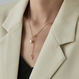 Pendant Necklaces Fashion Luxury Romantic Couple 18K Gold Plated Titanium Steel Clavicle Chain Love Lock Key Necklace