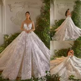 Luxury Ball Gown Wedding Dresses Long Sleeve V Neck Lace Sequins Beaded Arabic Bridal Gowns Floral Appliques Elegant Backless Vintage Robes De Soiree