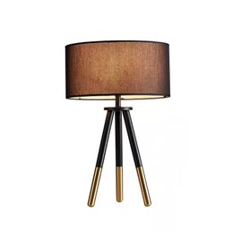 Tripod table lamp luxury European style gorgeous desk lamp with fabric shade 35cm width 44cm height for hotel home living room bedroom bedside study room decor