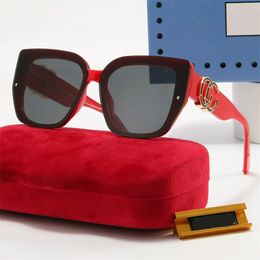 Luxus ovale Sonnenbrille für Männer Designer Polaroid Rahmen Sommertöne polarisierte Brille Schwarze Vintage Übergroße Sonnenbrille von Frauen Männliche Sonnenbrille mit Gehäuse