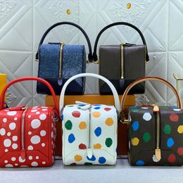 Luxury Designer totes bag for women shoulder Bags men fashion Cute style leather canvas crossbody Makeup handbags for ladies 16x16x16cm