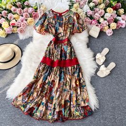 New round-neck temperament vintage dress printed with water soluble lace lace lace waist up skirt