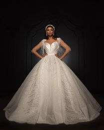 Luxury Ball Gown Wedding Dresses Middle Sleeves V Neck Sequins Appliques Beaded Lace Satin Ruffles Pearls Bridal Gowns Dresses Plus Size Custom Made Vestido de novia