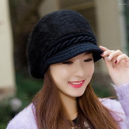 Berets Women Peaked Hat Short Brim Beanie Coldproof Knitting