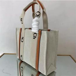 Hot sell home big shopping bag man women large capacity beach canvas bag leisure choles handbag shoulder bags with initial tag card C2023