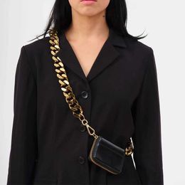 Черные кошельки Женщины Толстое цепное ремешок для плеча мешков мини -помада карманная мода кросс -кубики сумки для женской сумочка и кошелек 230303