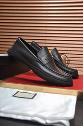 2023 Mens Fashion Wedding Dress Shoes Classic Genuine Leather Flats Gentlemen Brand Designer Formal Business Oxford Shoes Size 38-45