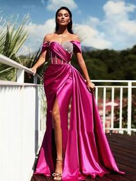 Gorgeous Off Shoulder Corset Evening Dresses Sexy Side Split Fuchsia Satin Long Prom Crystals Beaded Women Celebrity Party Dress