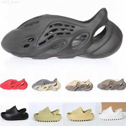 With Box kids shoes EVA foam runner slipper kid children youth toddler infants sneaker designer tainers Slides toddlers boys girls black