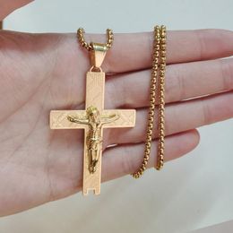 Pendant Necklaces Simple Classic Fashion Cross Antique Gold Colour Girl Short Long Chain Jewellery For Women Men