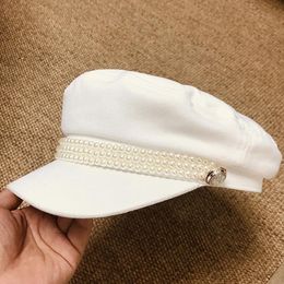 Berets Women Fashion Peals Visors Hats For Cool Female Baseball Cap White Visor Caps Ladies Gorras Casquette HatBerets