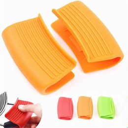 Table Mats & Pads Pairs Anti-scald Silicone Hand Clip Kitchen Helper Tools Heat Insulation Gloves Baking Microwave Oven Mitts Pot Holder