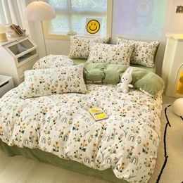 Bedding Sets 150/180/200CM Floral Print Green Coral Velvet Bed Sheet Duvet Cover Pillowcase Four-piece Winter Warm Set M038-1