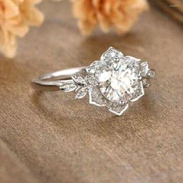 Wedding Rings Silver Color Korean Style Crystal Flower Design Cubic Zirconia For Women Fidget Ring Cute Jewelry Wholesale Accessories