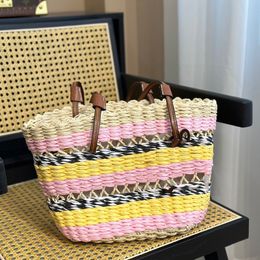 Stripe Straw Bag Stripe Women Beach Bag Basket Shop Tote Bags Women Shoulder Handbags Lady Totes Designer Luxury Holiday Beachs Purse Weave Pendant Large Capacity