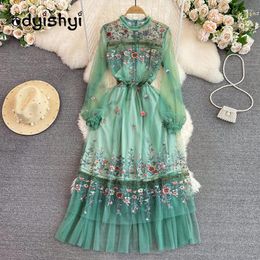 Casual Dresses Vintage Temperament Court Style Long Dress For Women Sleeve Round Neck Net Yarn Embroidery A Line Ruffles Big Swing