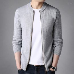 Men's T Shirts Autumn Sweater Jacket Men's Korean Version Slim Knitted Cardigan Spring Fashion Trend Thin Coat Casual Handsome Top