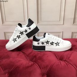 Designers Shoes Men Women Luxury Casual Shoes Pull-On Sneaker Fashion Breathable White Spike Sock size35-45 mplqws rh200003