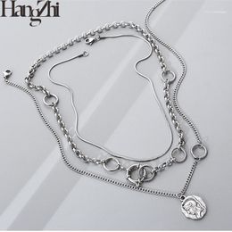 Chains HANGZHI 2023 3/PCS Vintage Head Knight Pendant Multi-Layered Wear Necklace For Women Girls Men Party Jewellery Gifts1