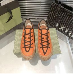 fashion classic men Casual Shoes Lace-Up Running Trainers Woman Shoes Gym Sneakers Travel Suede Leather Fashion Lady Flat Designer Platform letter Sneaker