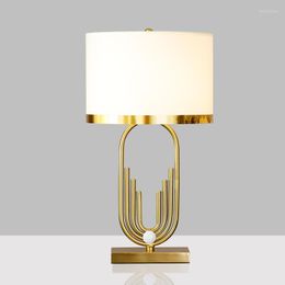 Table Lamps Nordic Simple Modern Light Luxury Model Guest Room Lamp Bedside American Bedroom Warm Creative