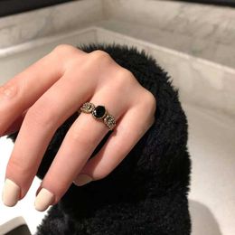 Fashion Collection 2023 New Luxury High Quality Fashion Jewelry for Abstinence is high cold temperament ancient neutral style opening obsidian antique brass ring