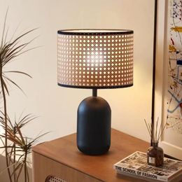 Table Lamps Japanese Quiet Wind Rattan Woven Creative Hand Living Room Bedroom Bedside Decor Lighting Fixtures Desk