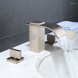 Bathroom Sink Faucets Luxury Brass Faucet Waterfall Cold Basin Mixer Tap Brushed Nickel 3 Hole 2 Handle Good Quality