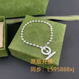 Fashion Collection 2023 New Luxury High Quality Fashion Jewellery for Silver Car Flower Bead Bracelet Simple Couple Online Red Same Gift