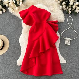 Abiti casual Vestidos de Mujer Elegante spalline senza spalline Diagonale Collar Off-Shoulder Robe Femme Ruffles Slip Slim Party Abite 2024