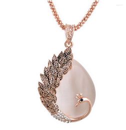 Pendant Necklaces Retro Vintage Bohemia Style Animal Peacock White Opal Long Necklace/2023 Sweater Accessories Wholesale/collier Femme