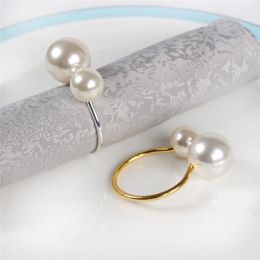 Charms 1PC Creative Personality Napkin Ring The Toast Button Western Buckle Pearl Meal U-shaped