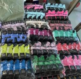 Plenty Stock DHL Multicolor Ankle Socks With Cardboad Tags Sports Cheerleaders Black pink Short Sock Girls Women Cotton Sock Skateboard Sneaker ss0306