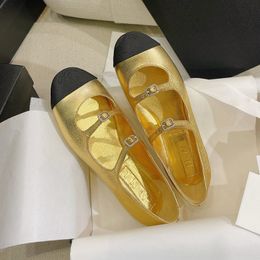 Womens Ballet Flats Dress Shoes Lambskin Round Toes Retro Golden Slip On With Strass Sandals Designer Ladies Dance Slipper Outdoor Casual Shoe Luxurys Slide