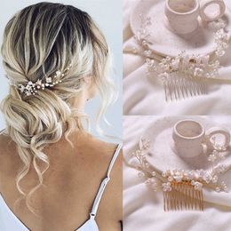 Tiaras Flower Pearl Hair Combs Tiara Headband Party Queen Handmade Comb Women Bridal Wedding Hair Accessories Ornaments Jewelry Band R230306