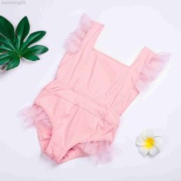 One-Pieces Brand New Little Girls Swimsuit Summer Children Cute Mesh Splicing Bow Decoration Backless Swimwear for Vacation W0310